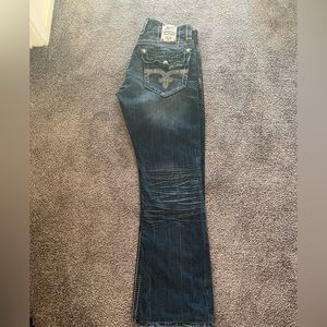 Layered/bagy rock revivals